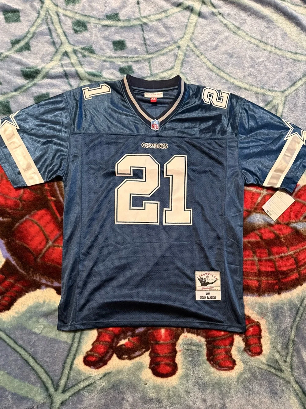 Jerseys check description first